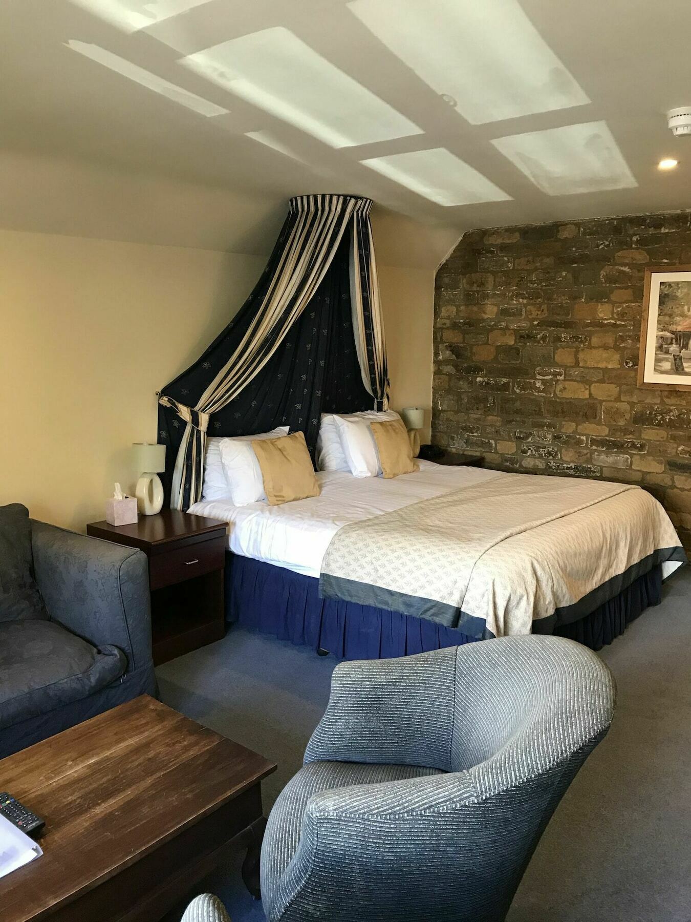 Hotel The Deddington Arms Extérieur photo